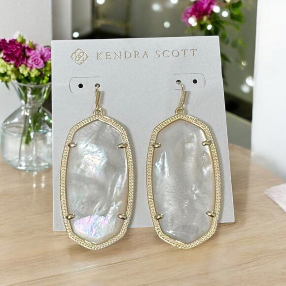 Kendra Scott Jewelry - NWT! Kendra Scott Danielle Gold Statement Earrings in Ivory Mother-of-Pearl